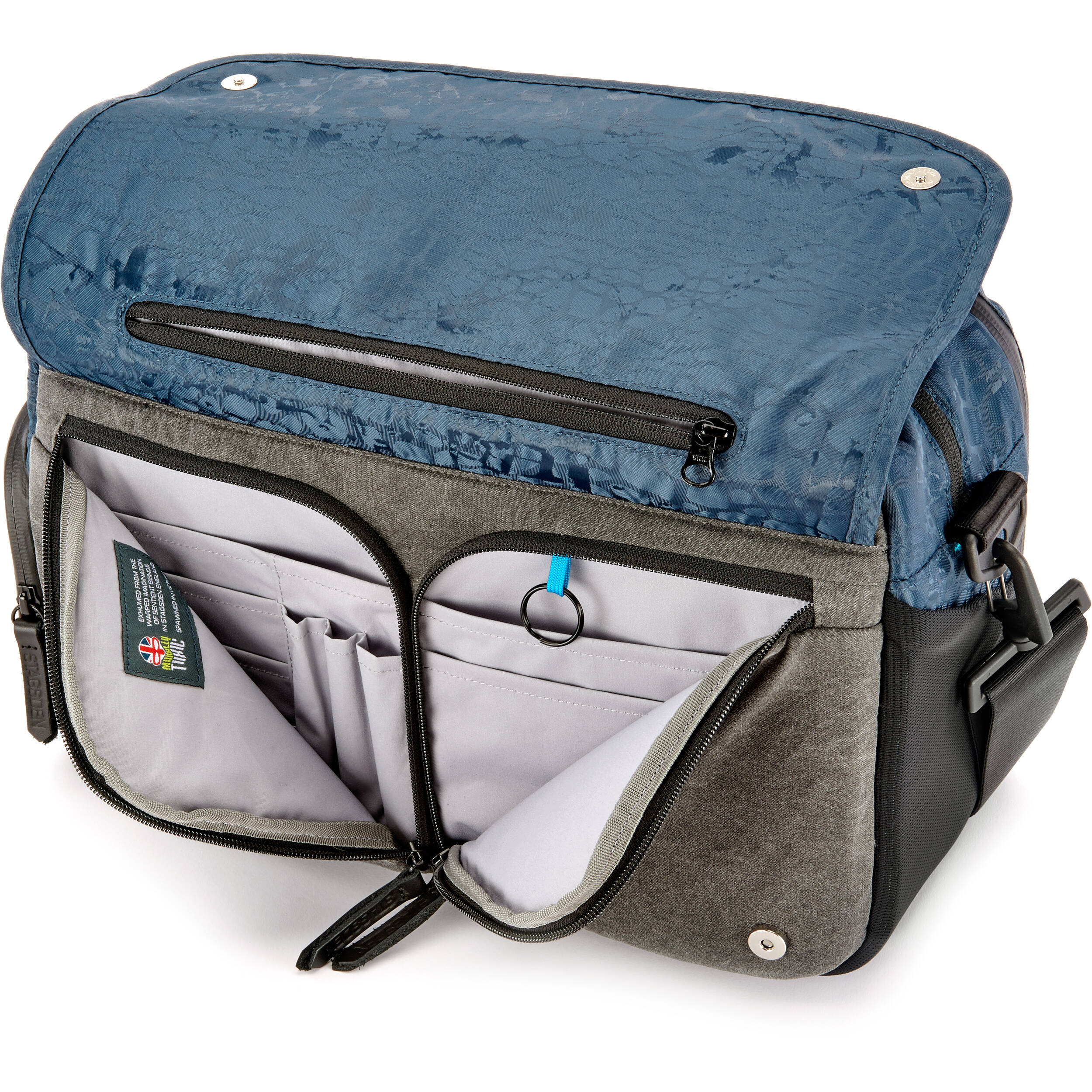 3 Legged Thing Wraith Messenger Bag (Sapphire, Medium) - Image 4