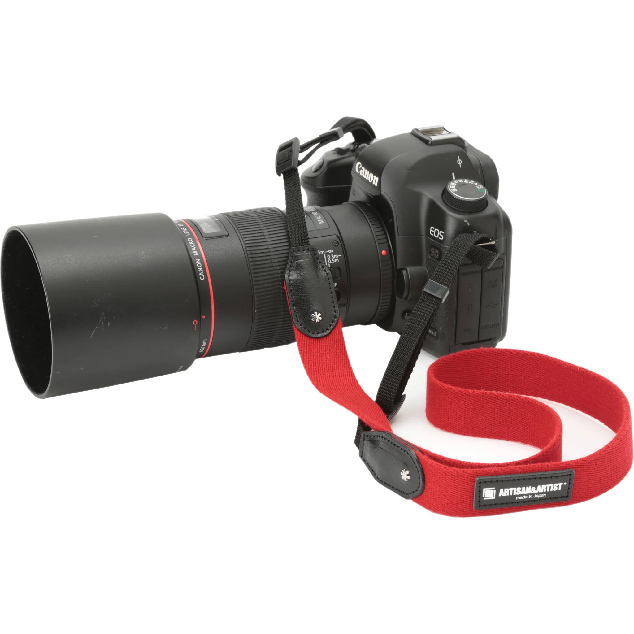 Artisan & Artist ACAM-110 Slim Tape Camera Strap (Red) - Image 5