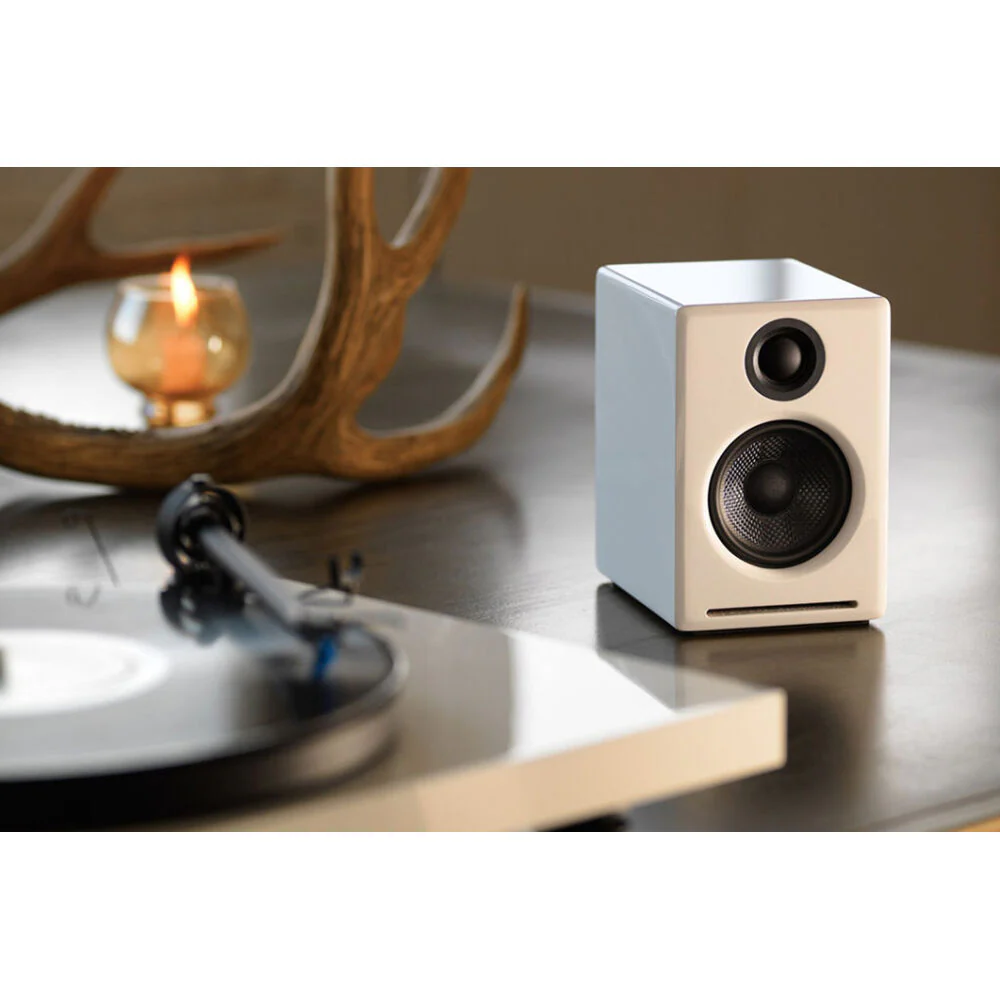 Audioengine HD5 2-Way Active Wireless Bookshelf Speakers (Hi-Gloss Piano White, Pair) - Image 4