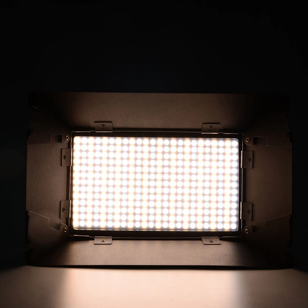 Bescor FP-312K 2-Point LED Light Kit with Light Stands - Image 12