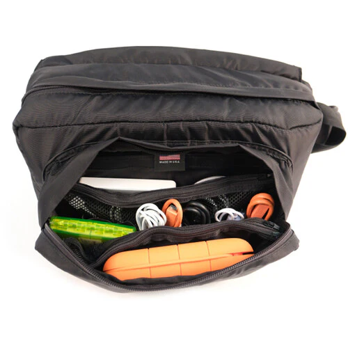 Domke Sling Bag (Black Nylon, 6L) - Image 3