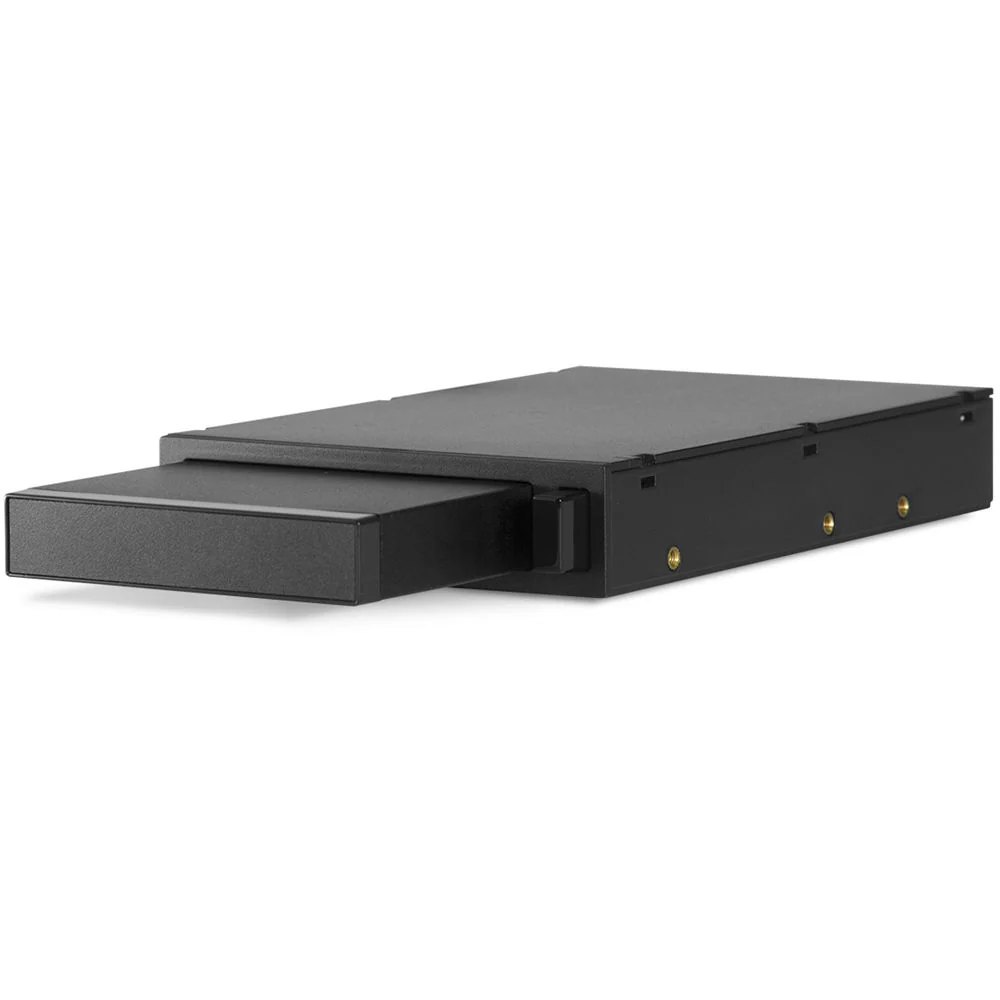 iStarUSA 3.5 to 2.5" SATA&nbsp;& USB 3.1 Gen 1 6 Gbps HDD/SSD Hot-Swap Rack - Image 3