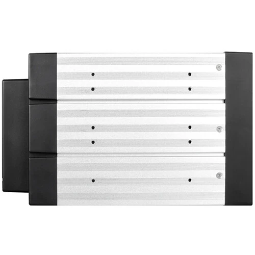 iStarUSA 3 x 5.25" to 4 x 3.5" 12 Gb/s SFF-8643 Hot-Swap Cage (Black) - Image 3