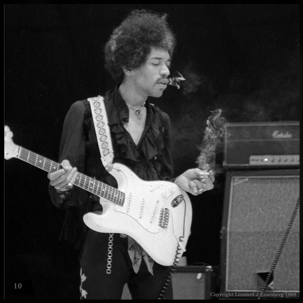 Lenny Eisenberg Book: Photographing Jimi Hendrix - Image 9