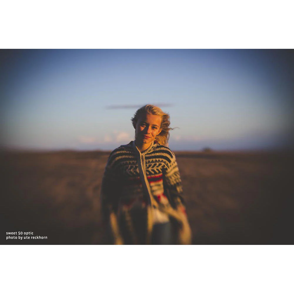 Lensbaby Composer Pro II with Sweet 50 Optic for Micro Four Thirds - Image 9
