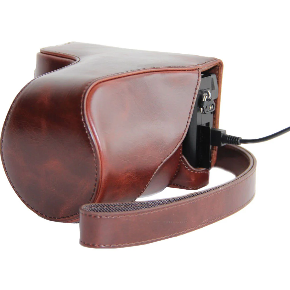 MegaGear Ever Ready Case for Sony A6000/A6300 with 16-50mm Lens (Dark Brown) - Image 5