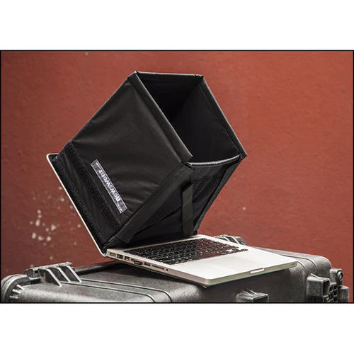 Newswear Darkroom 13" Laptop Shade & Cape - Image 3