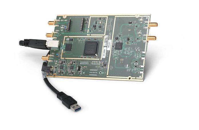 NI / EMERSON 785825-01 Cable Accessory Kit, GPIO Cable, USRP B200mini Series, 4 ", Software Defined Radio Devices