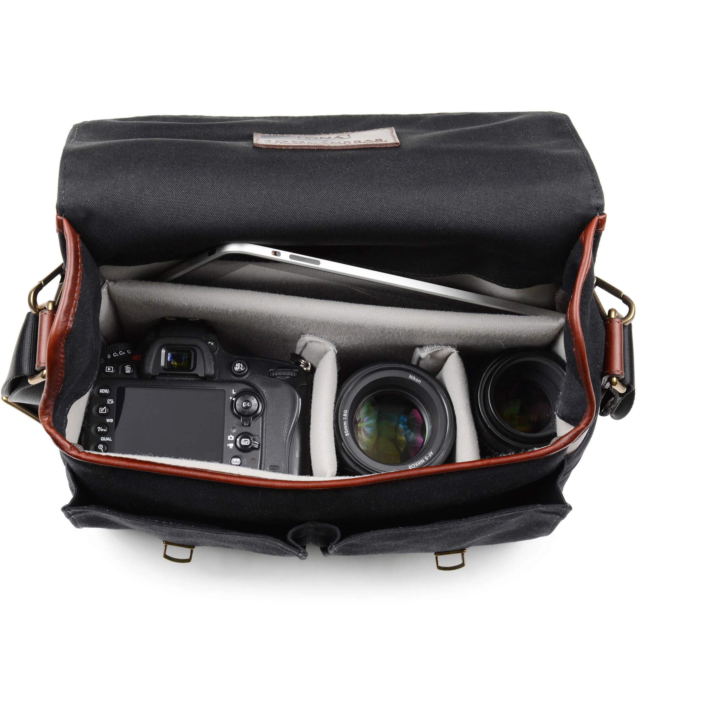 ONA Prince Street Camera Messenger Bag (Black, Waxed Canvas) - Image 4