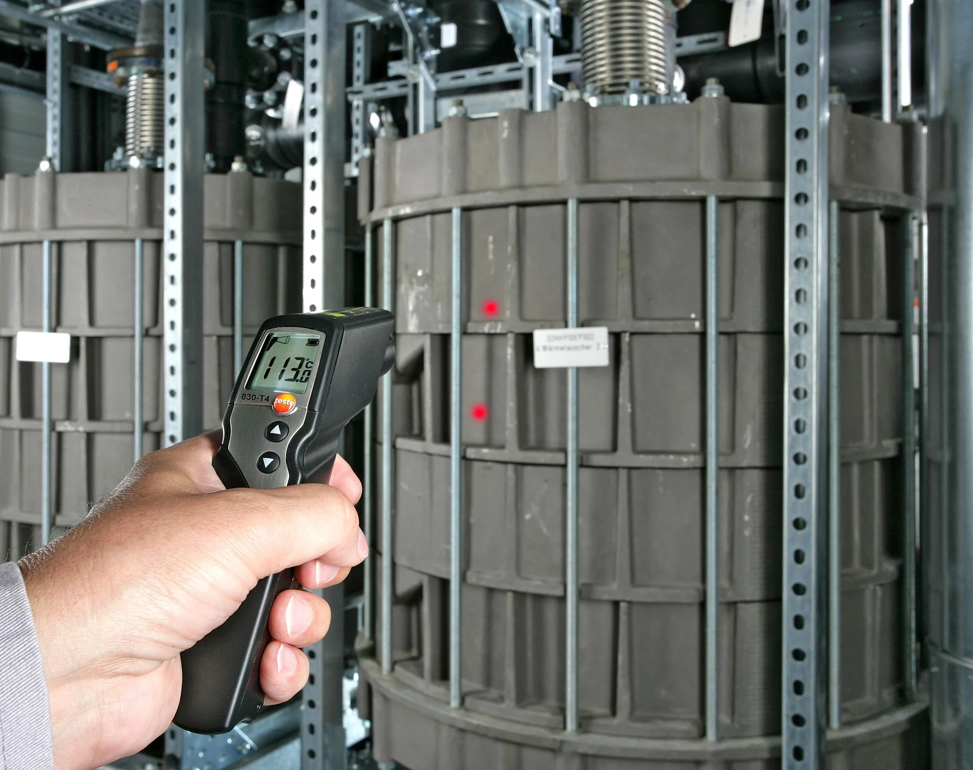 Testo 0560 8314 0560 8314 IR / Infrared Thermometer -30&deg;C to +400&deg;C 1 % -20 &deg;C 50 - 830 - Image 3