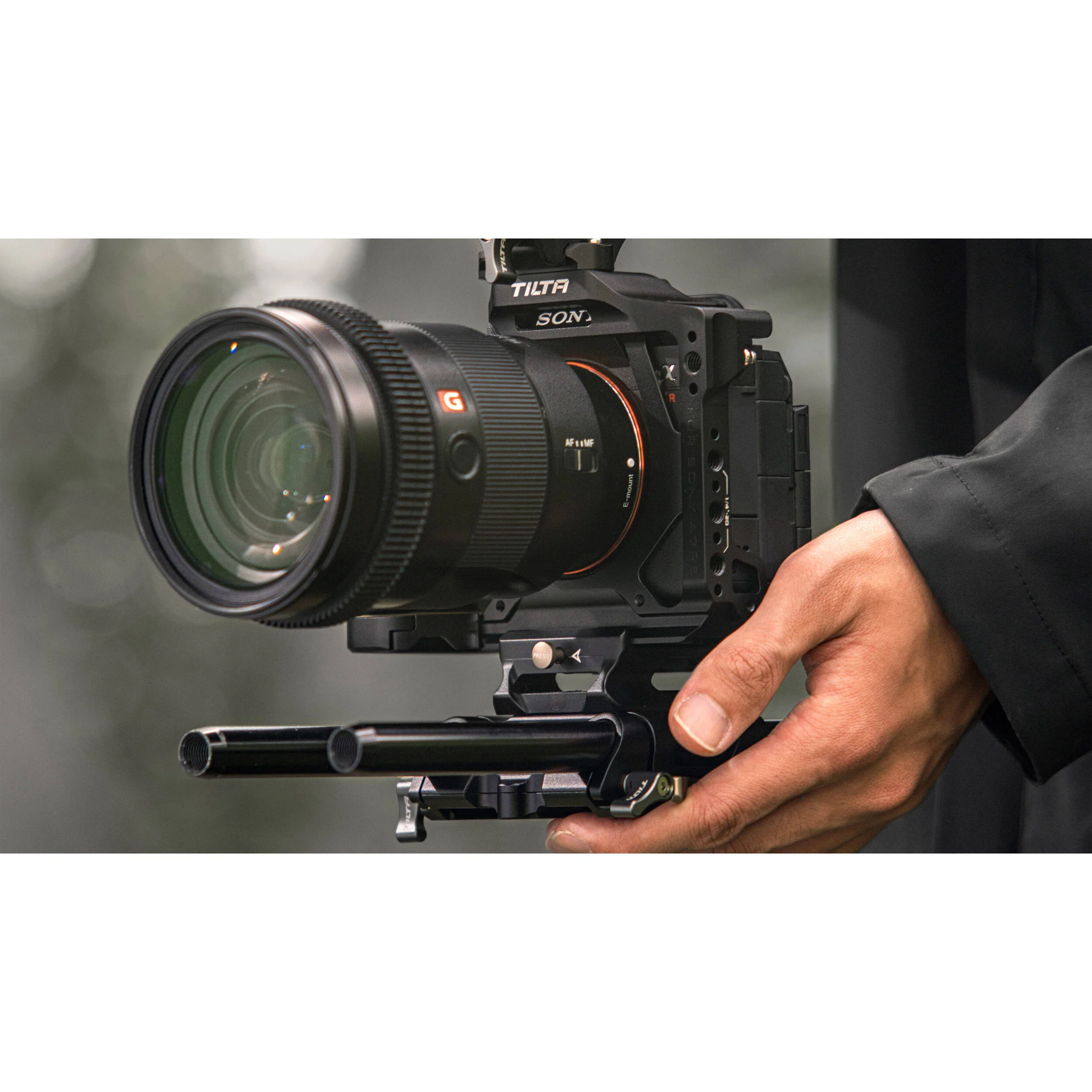 Tilta Half Cage Lightweight Kit for Sony a7R V (Titanium Gray) - Image 4