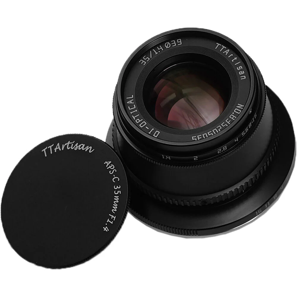 TTArtisan 35mm f/1.4 Lens for Leica L (Black) - Image 2
