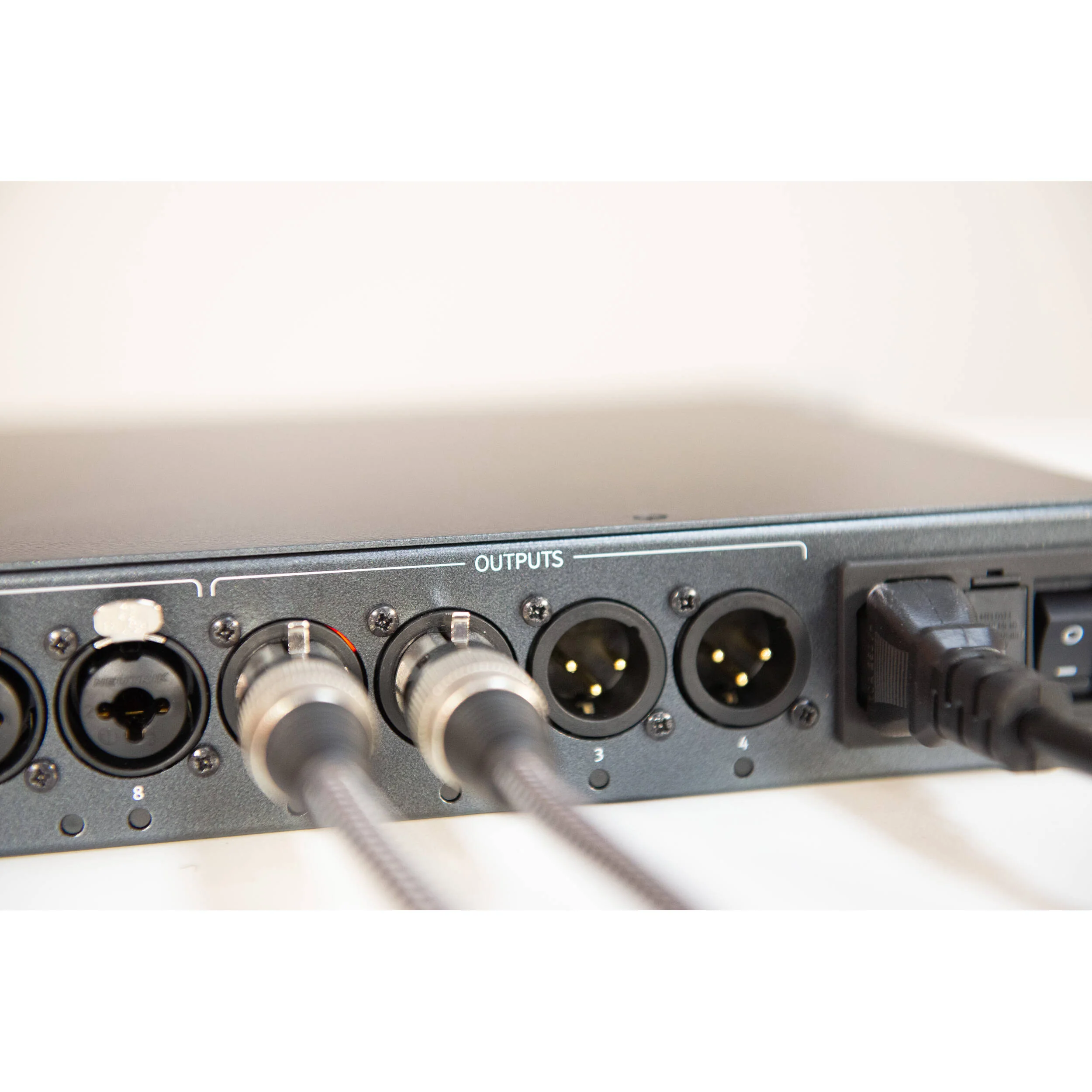 Vizrt Viz Connect Audio 8x4 Analog/NDI I/O Converter with Control & Monitoring - Image 5