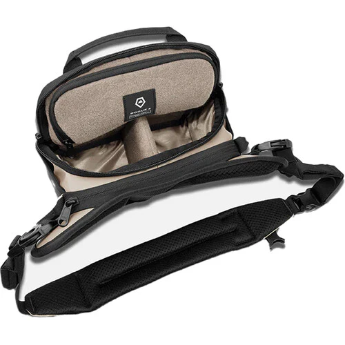 WANDRD ROGUE V2 Sling Bag (Yuma Tan, 4L) - Image 2